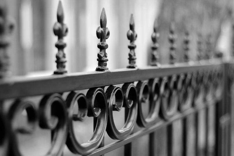 Steel Fence Construction in Des Moines, IA